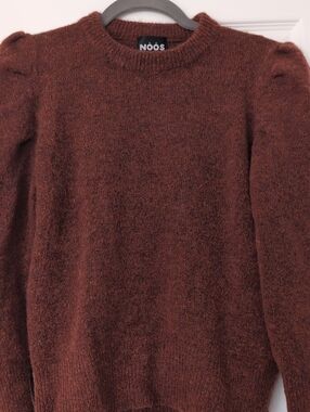 NOÖS Cozy Crewneck Sweater in Rust